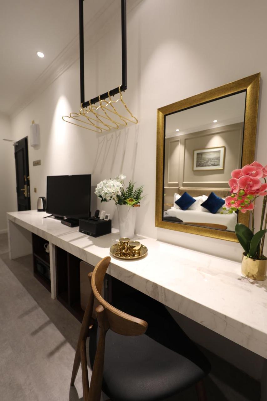 Manhattan Residence By Reunion George Town Exteriör bild